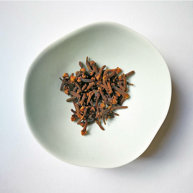 Clous de girofle, Nomie &reg;